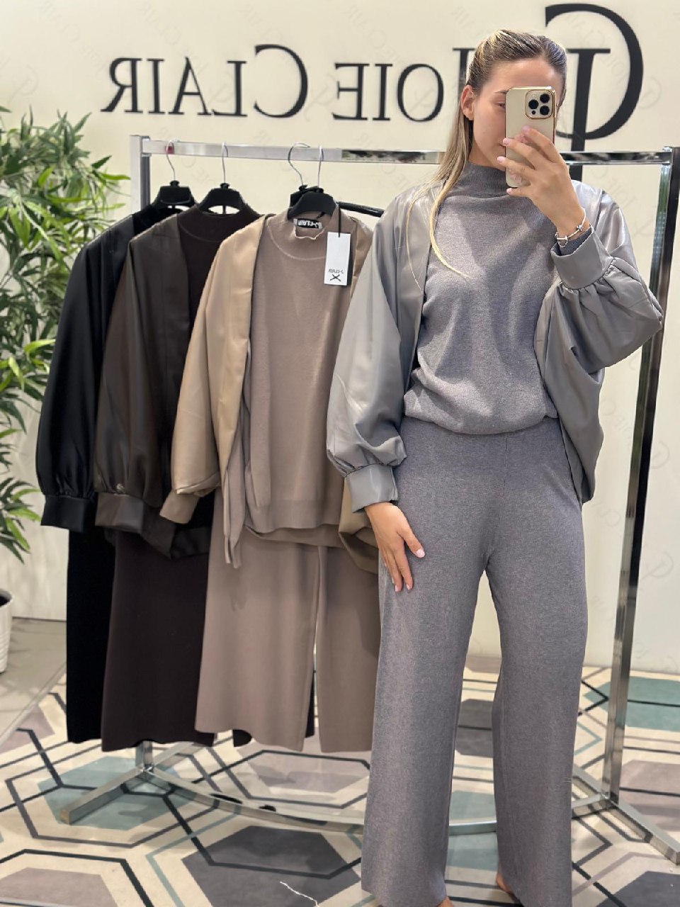 Фото Joie Clair (J-Clair)