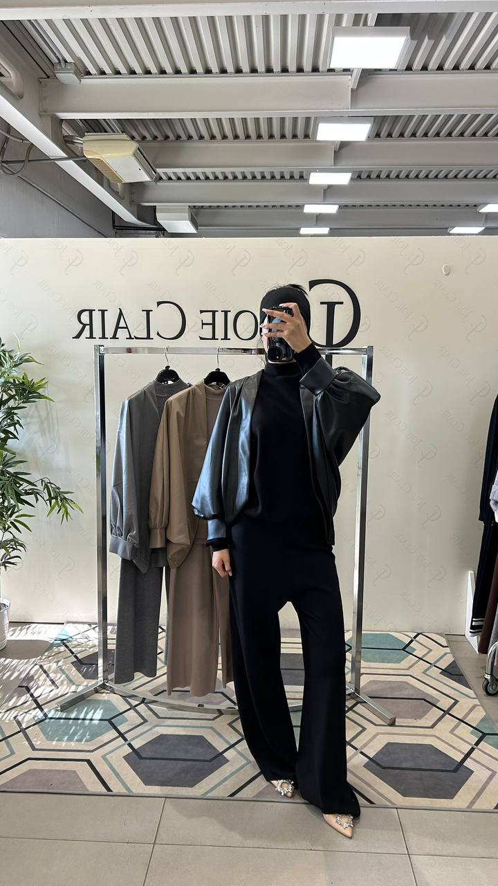 Фото Joie Clair (J-Clair)