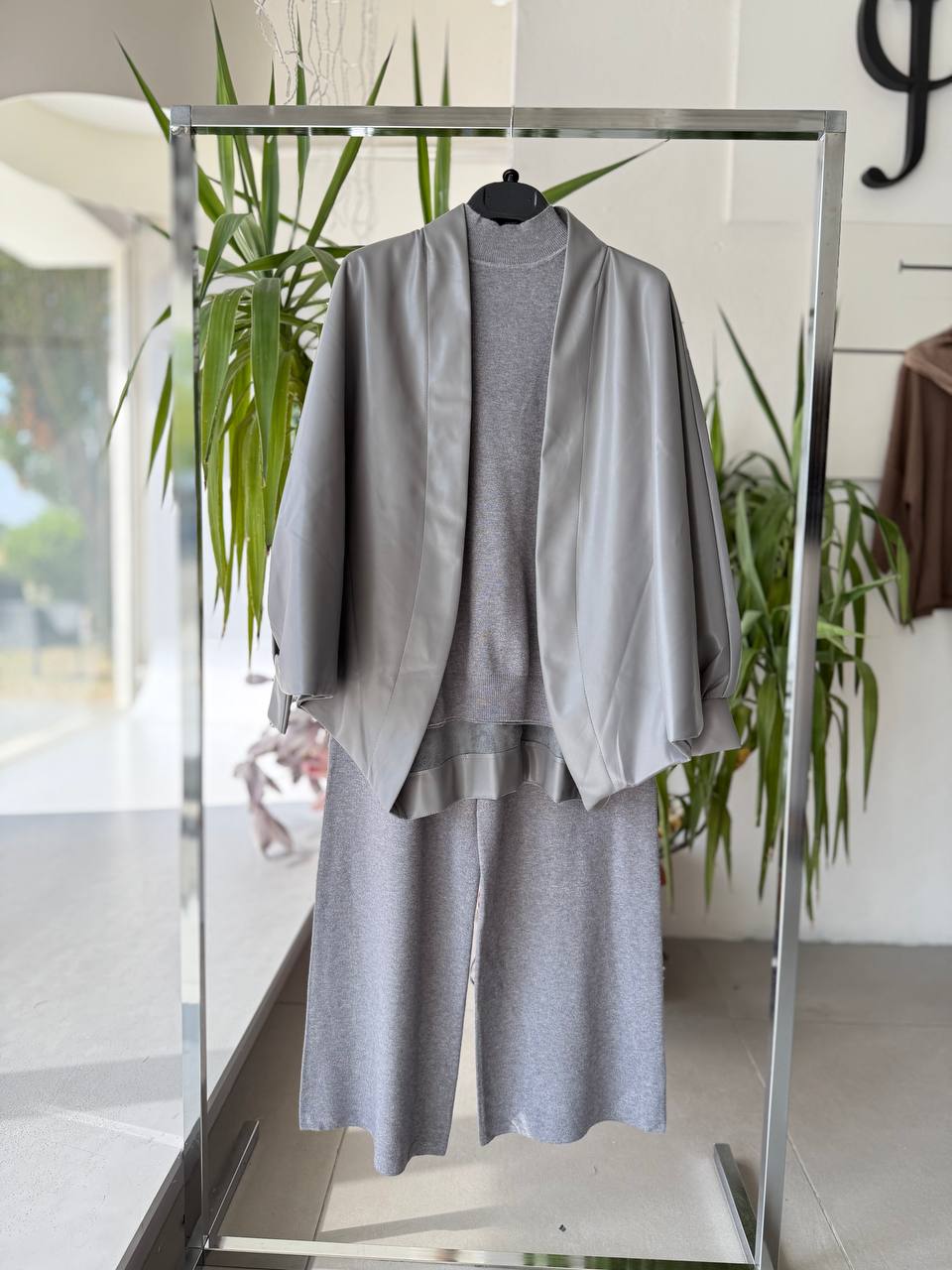 Фото Joie Clair (J-Clair)