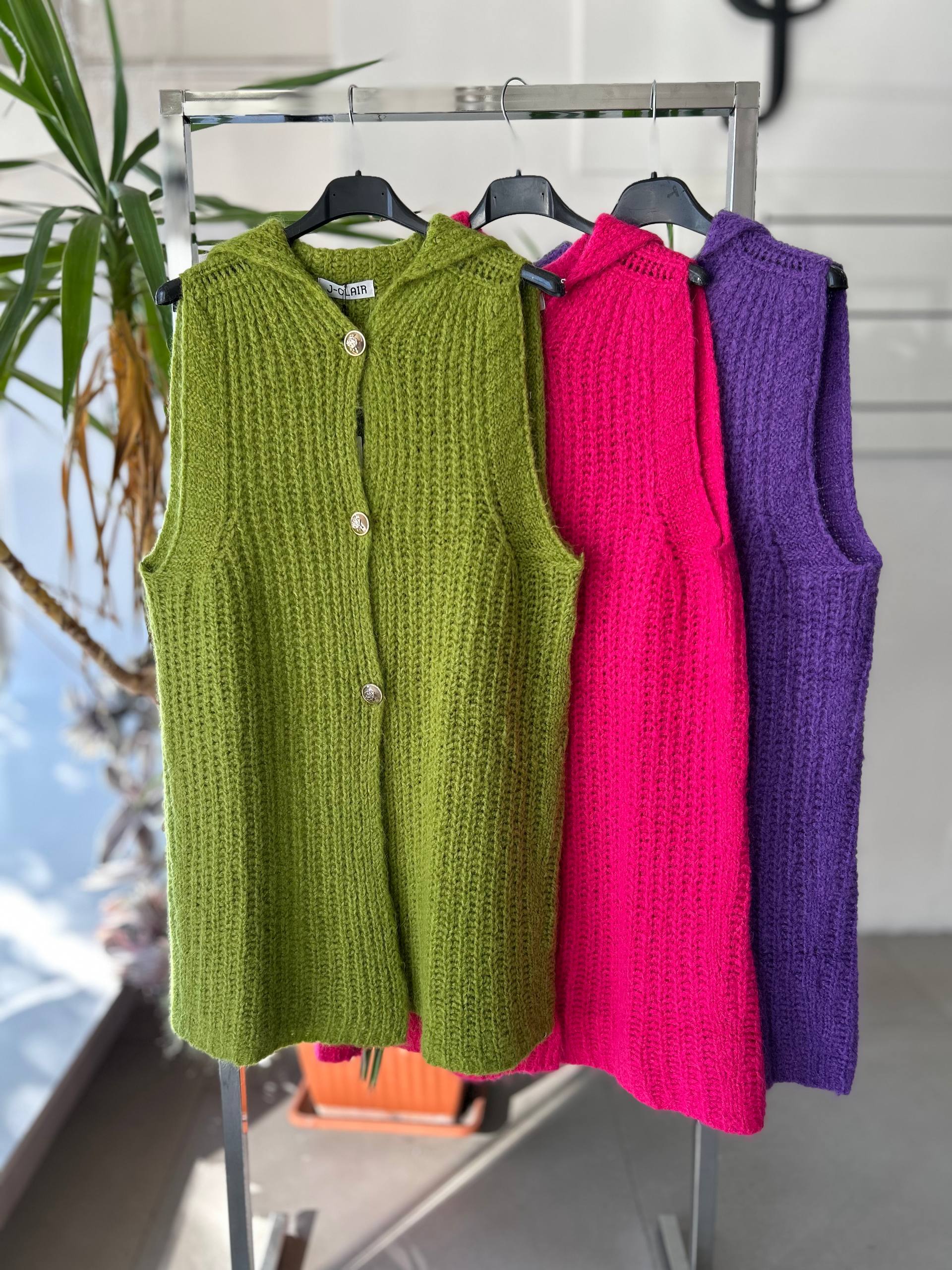 Фото Joie Clair (J-Clair)