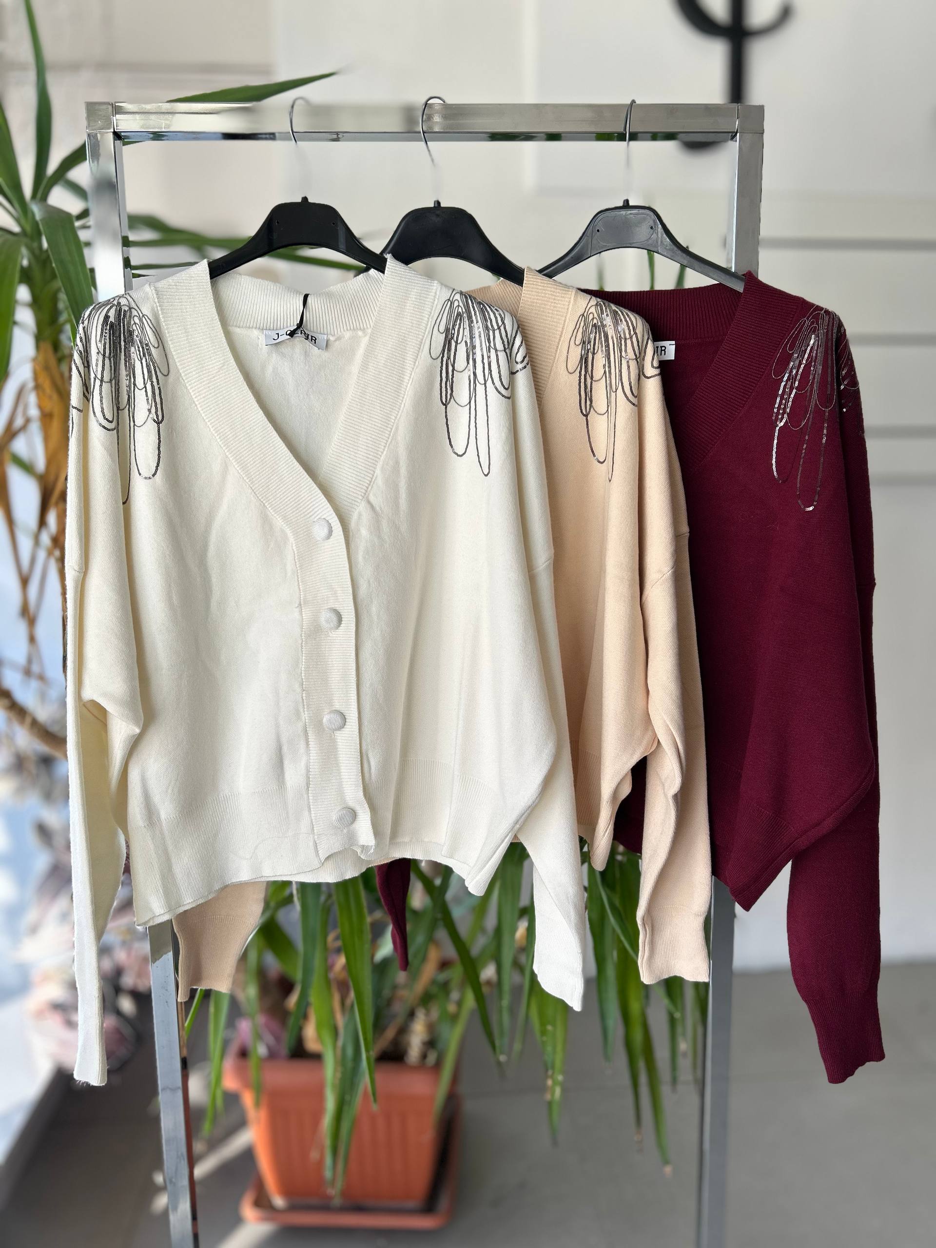 Фото Joie Clair (J-Clair)