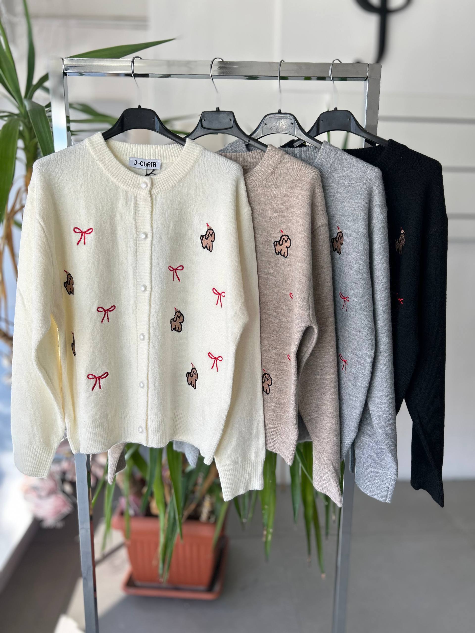 Фото Joie Clair (J-Clair)