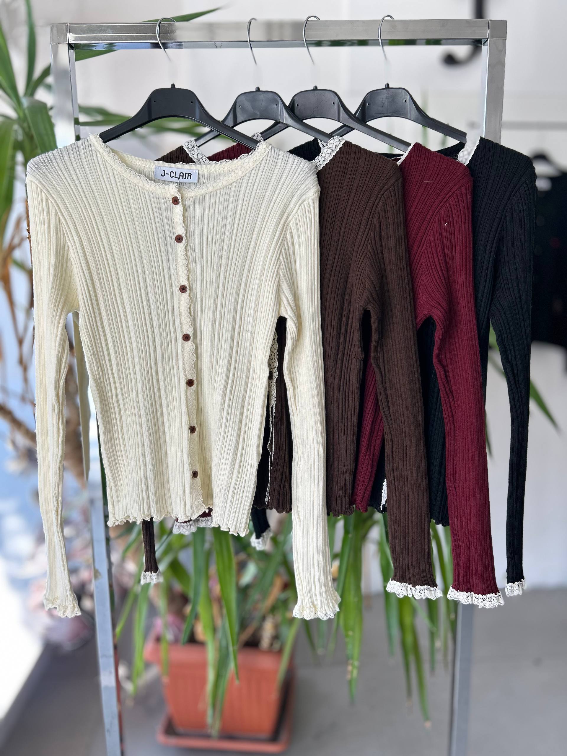 Фото Joie Clair (J-Clair)