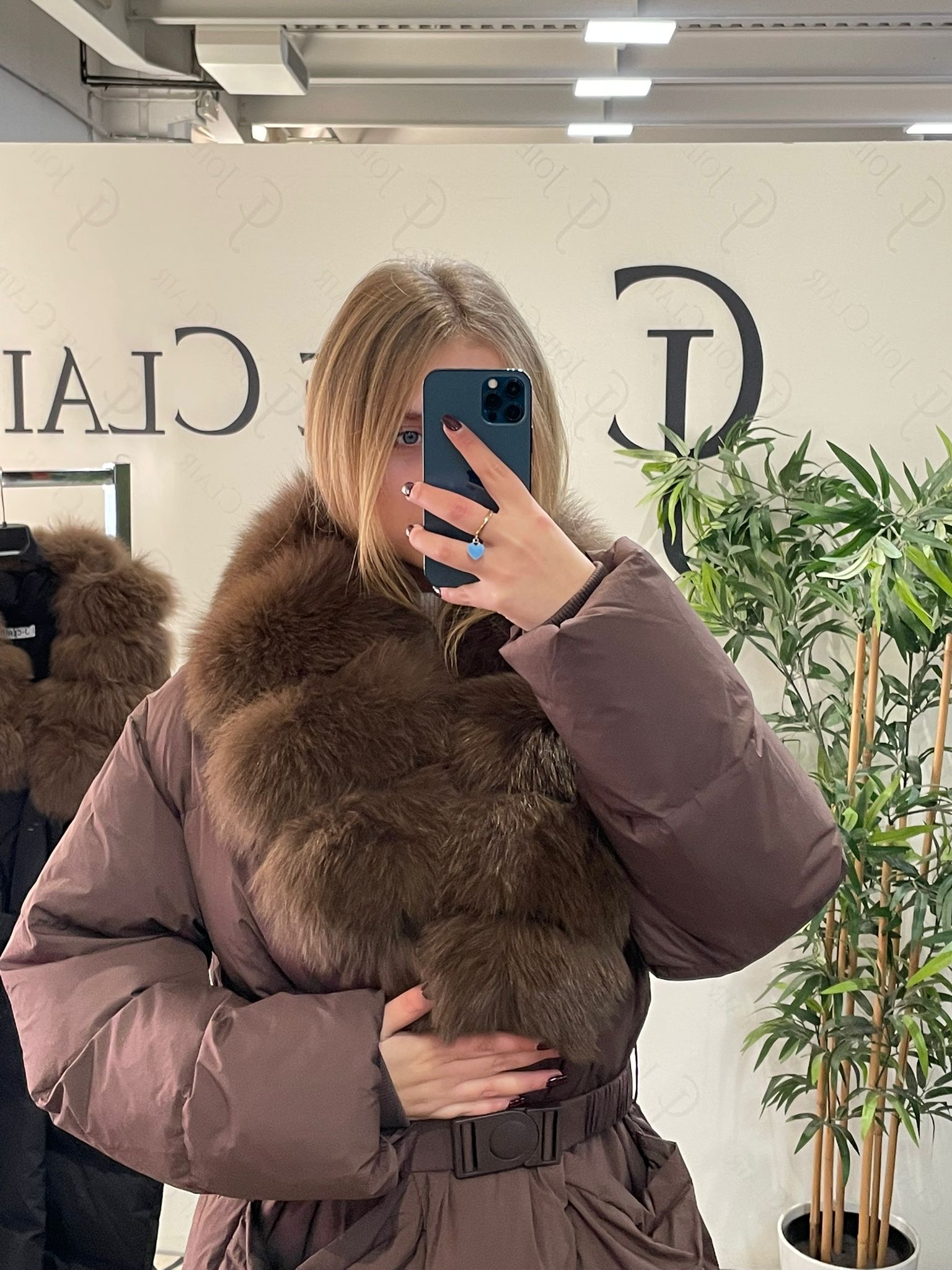 Фото Joie Clair (J-Clair)