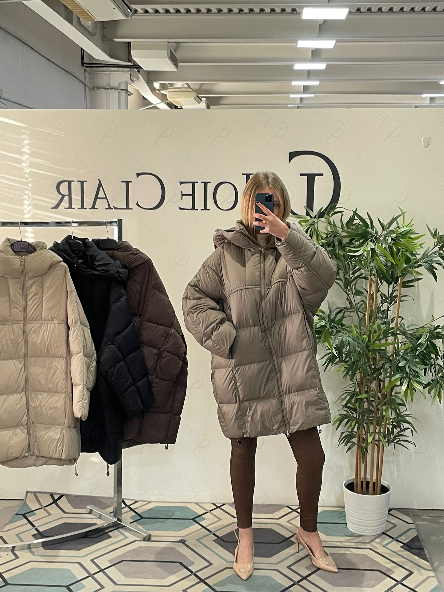 Фото Joie Clair (J-Clair)