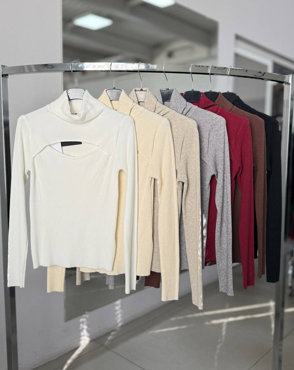 Фото Joie Clair (J-Clair)