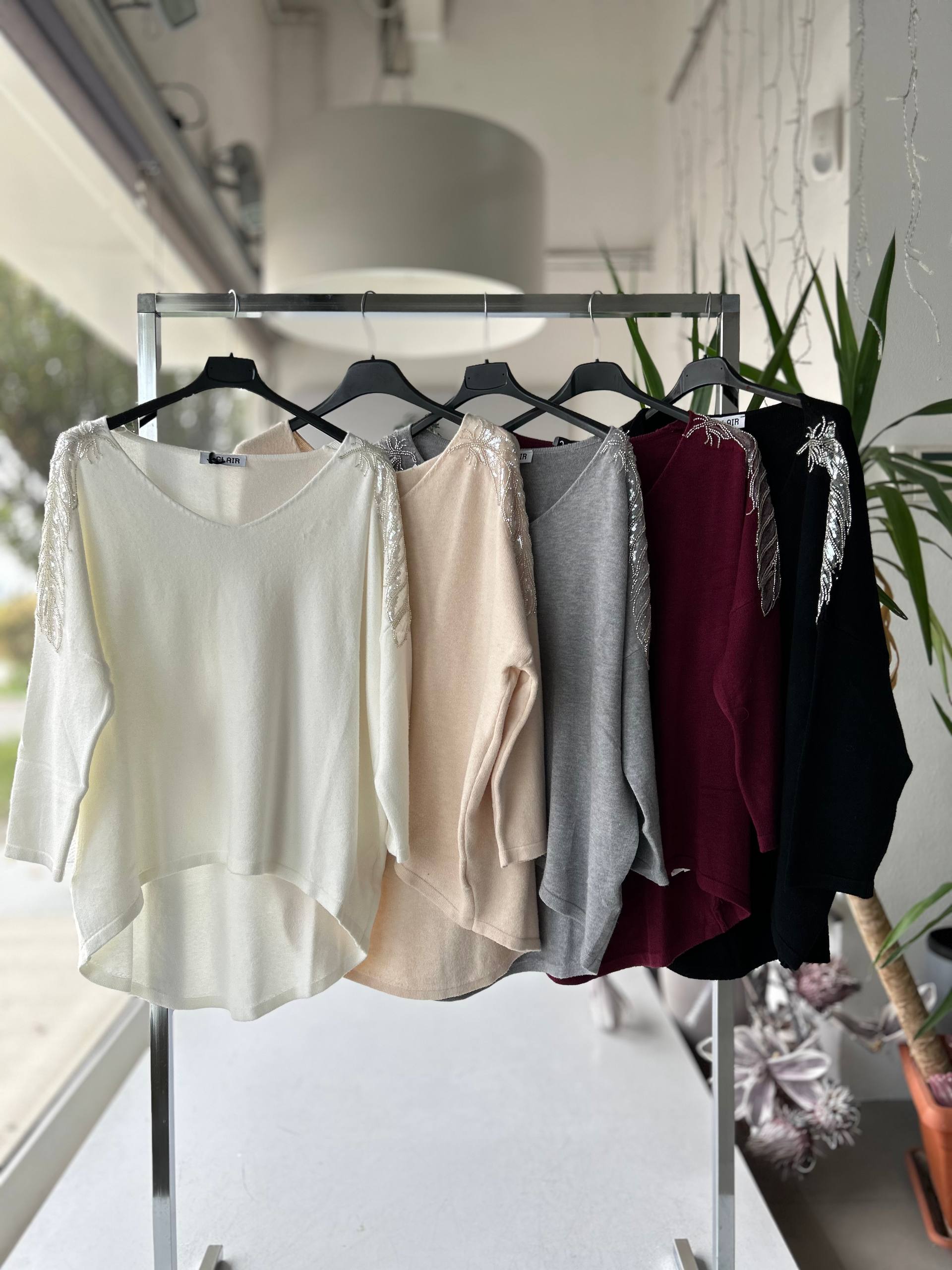 Фото Joie Clair (J-Clair)