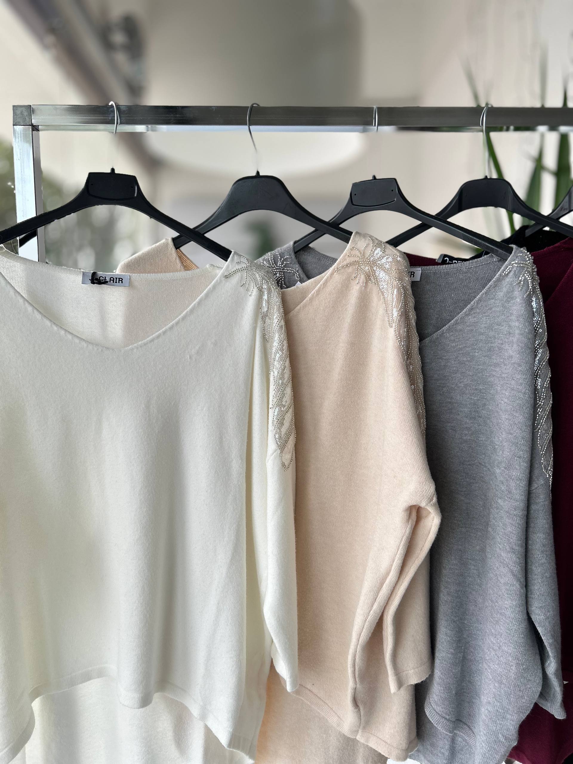 Фото Joie Clair (J-Clair)