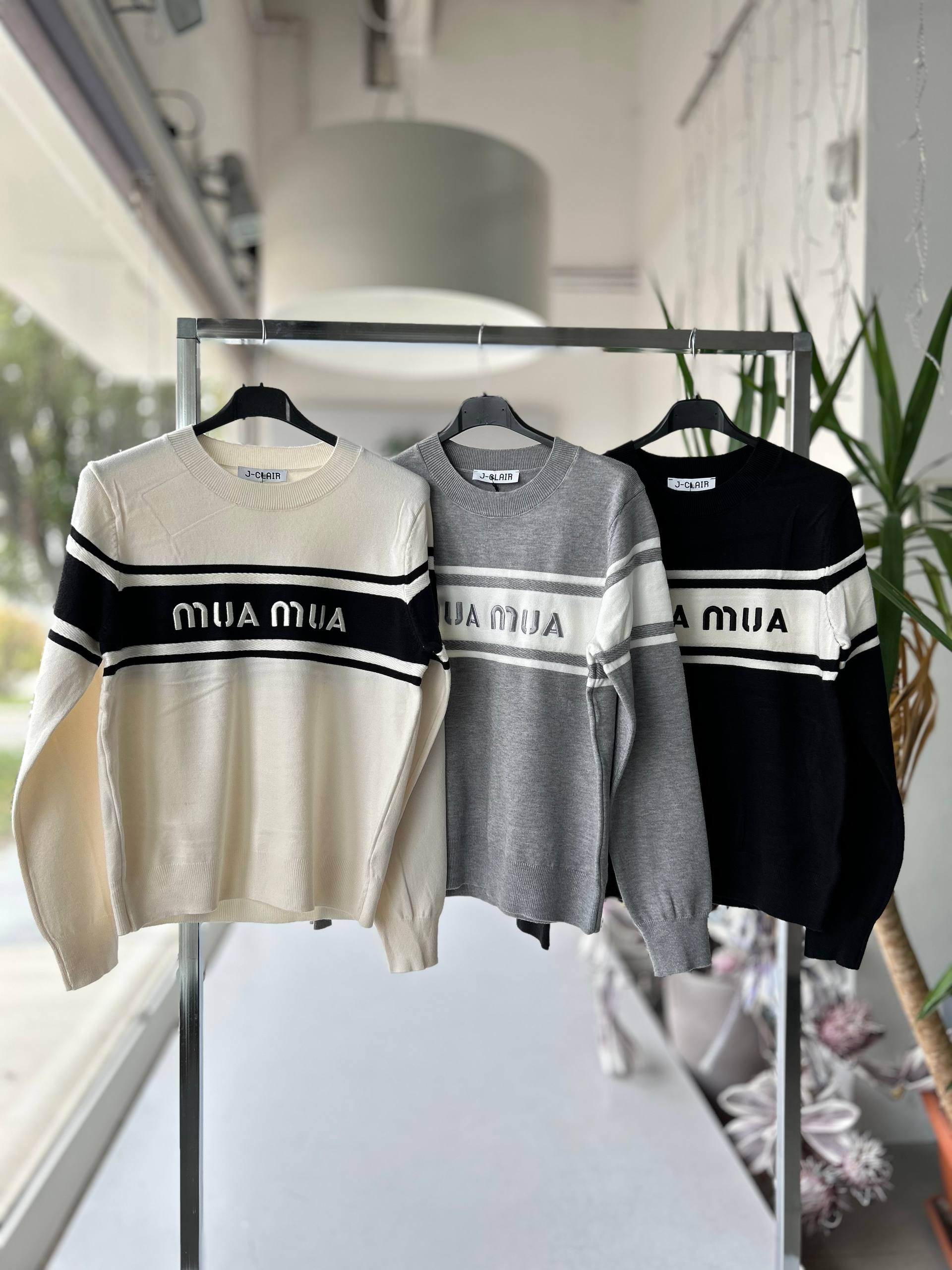 Фото Joie Clair (J-Clair)