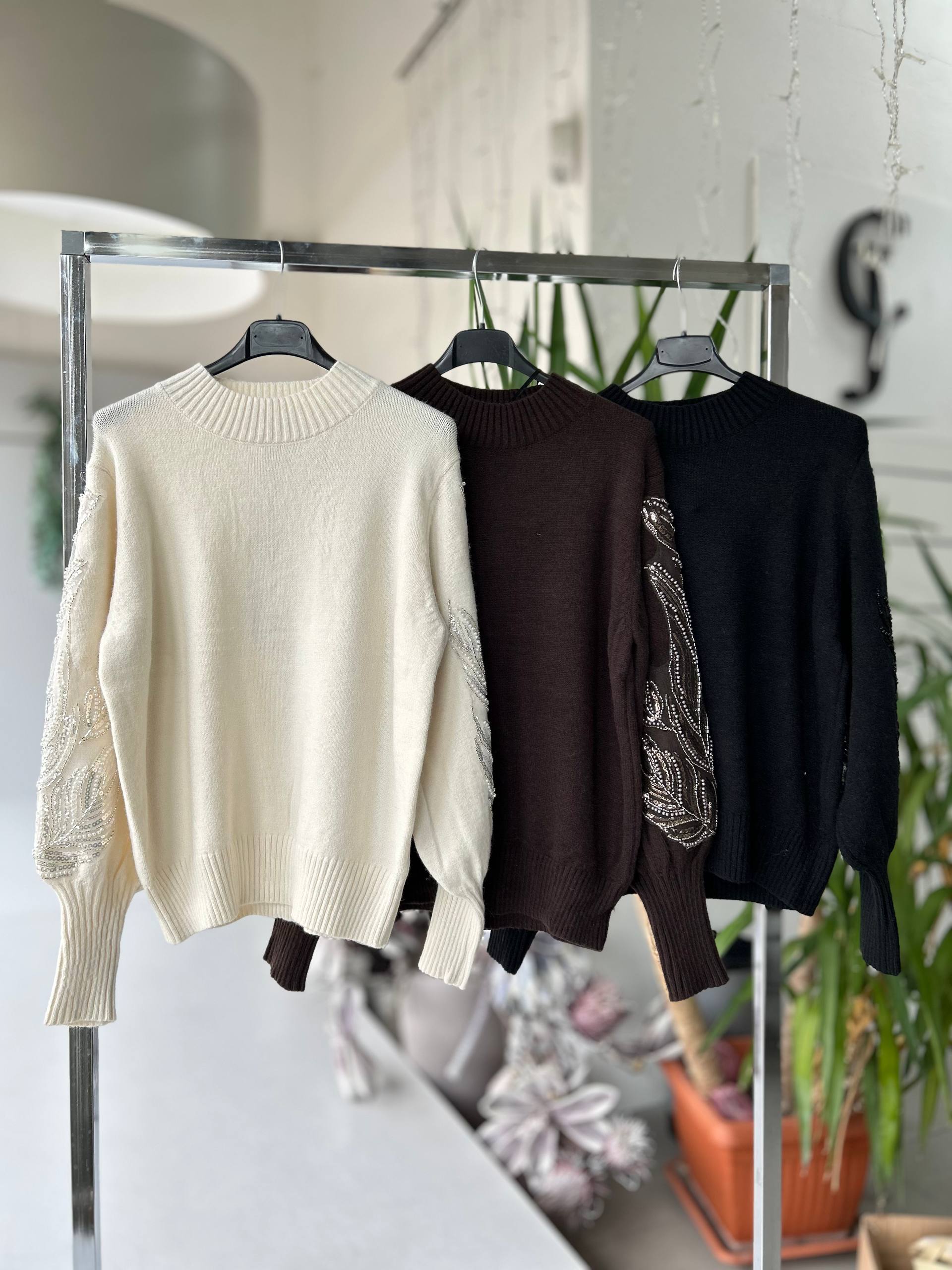 Фото Joie Clair (J-Clair)