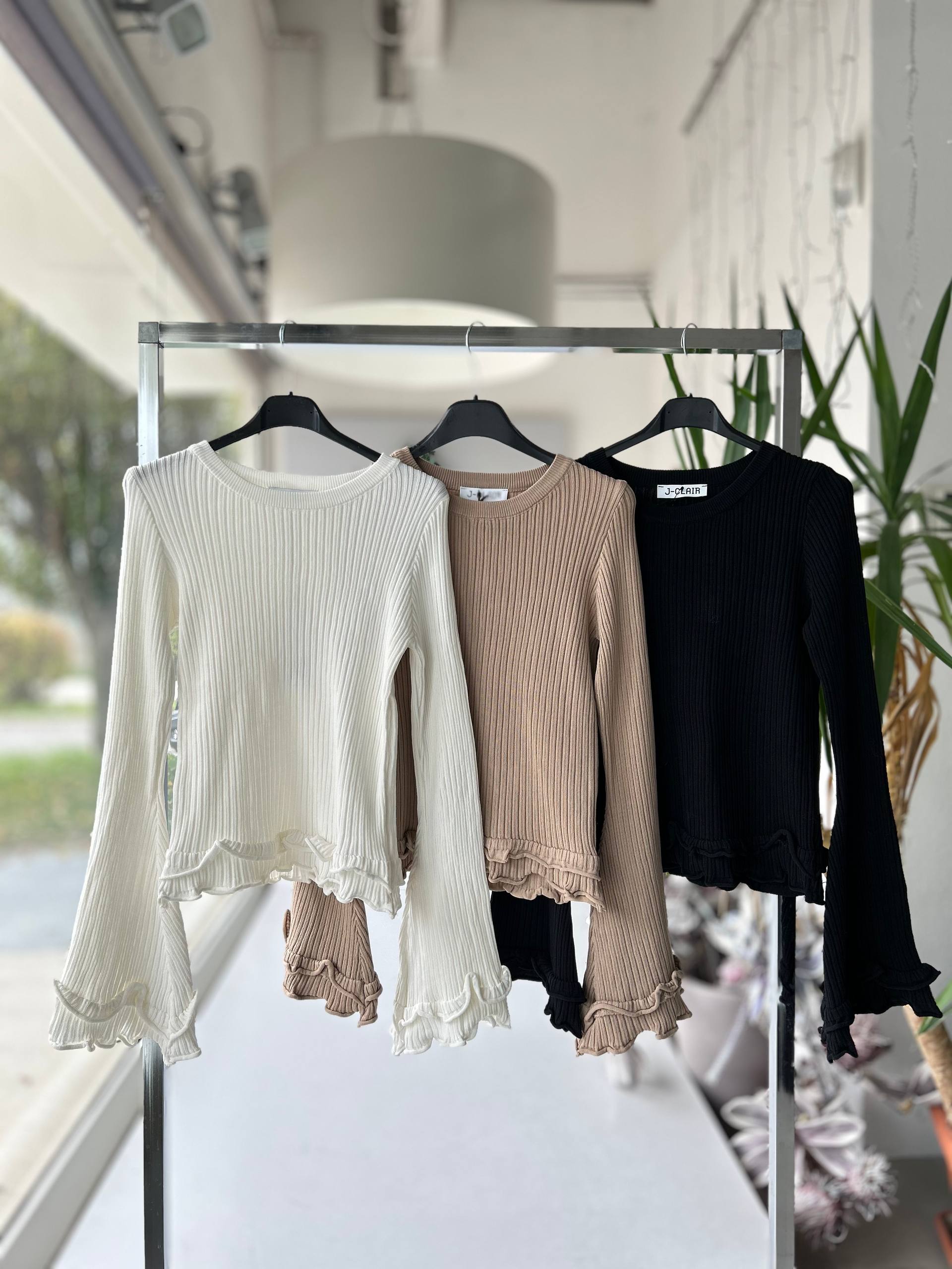 Фото Joie Clair (J-Clair)