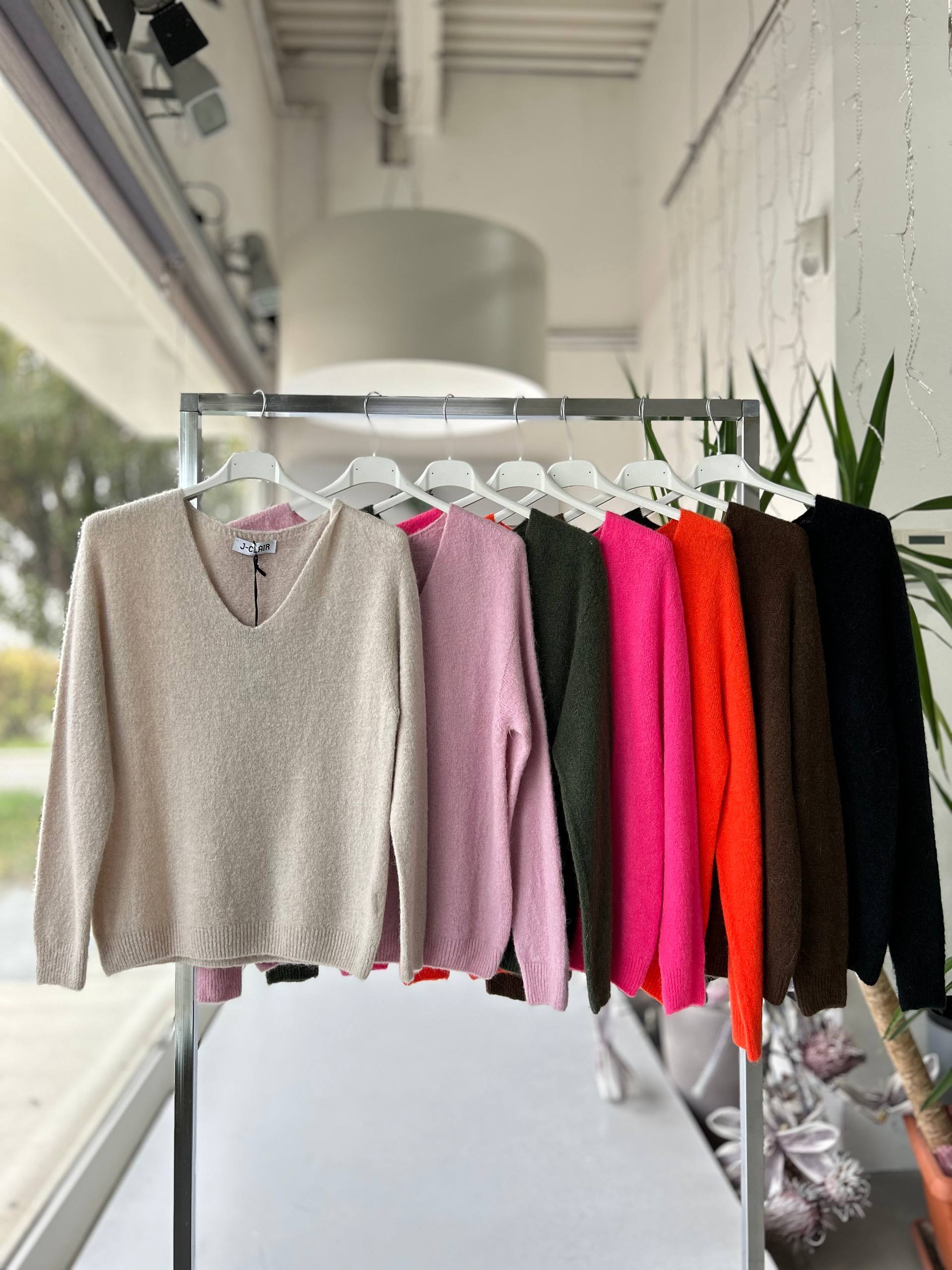 Фото Joie Clair (J-Clair)