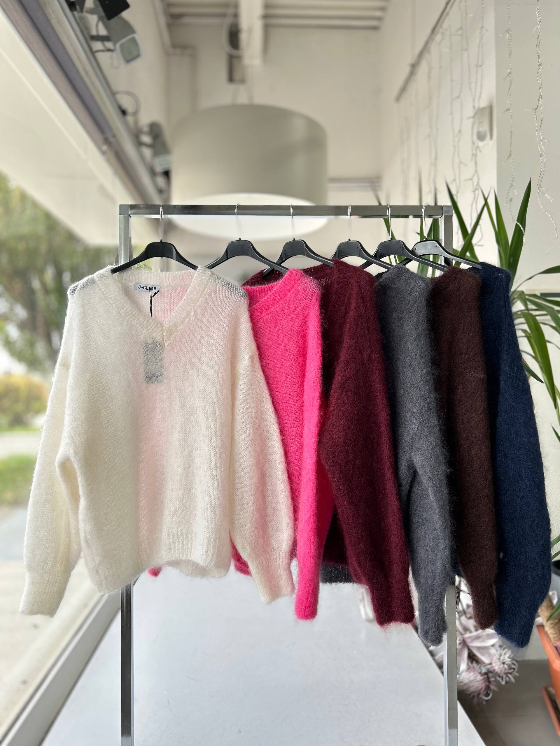 Фото Joie Clair (J-Clair)