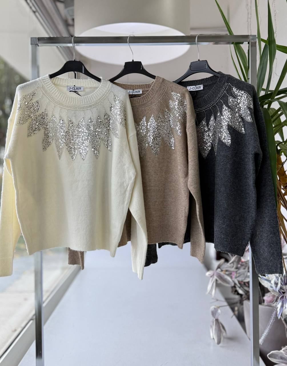 Фото Joie Clair (J-Clair)