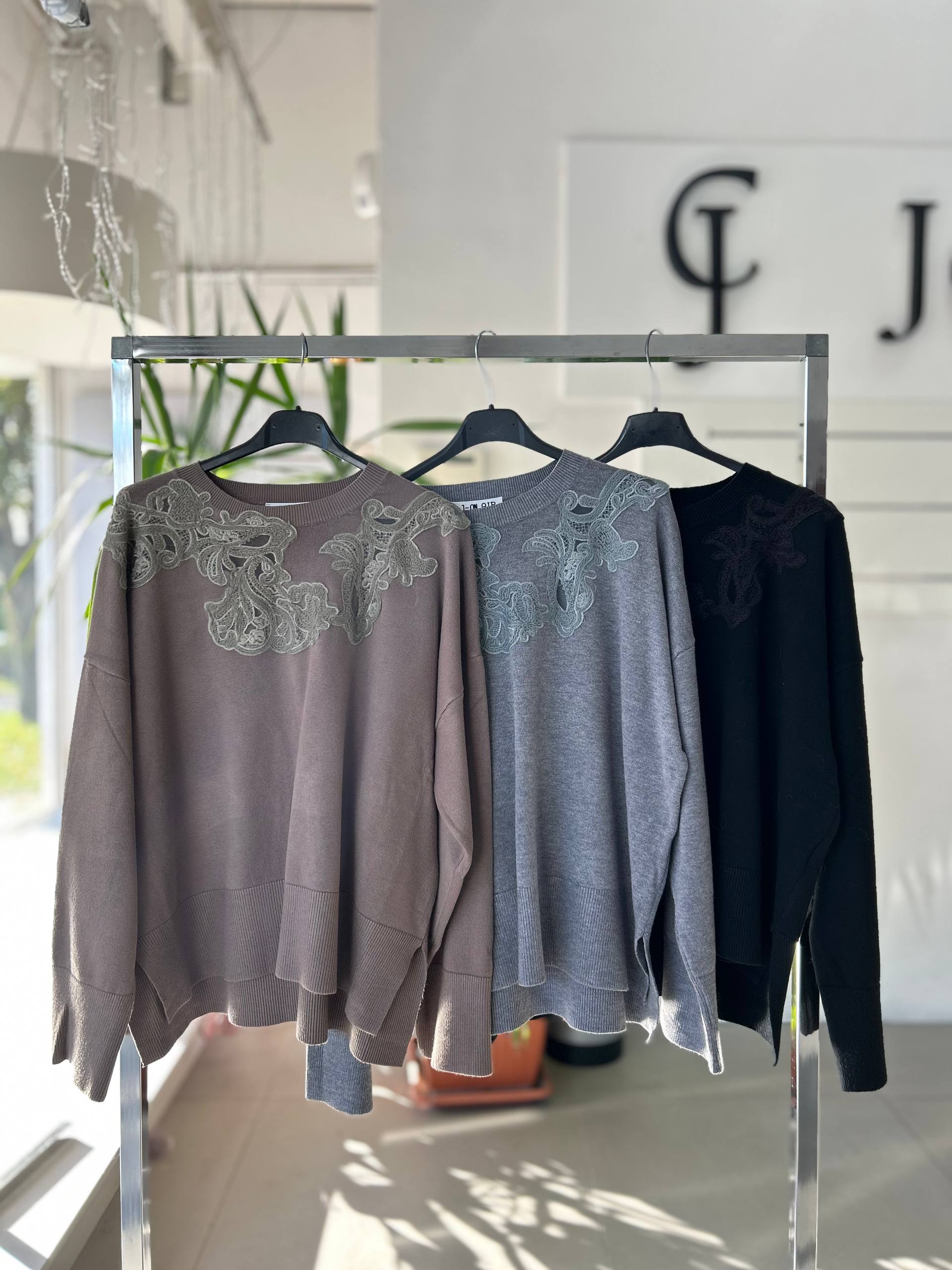 Фото Joie Clair (J-Clair)