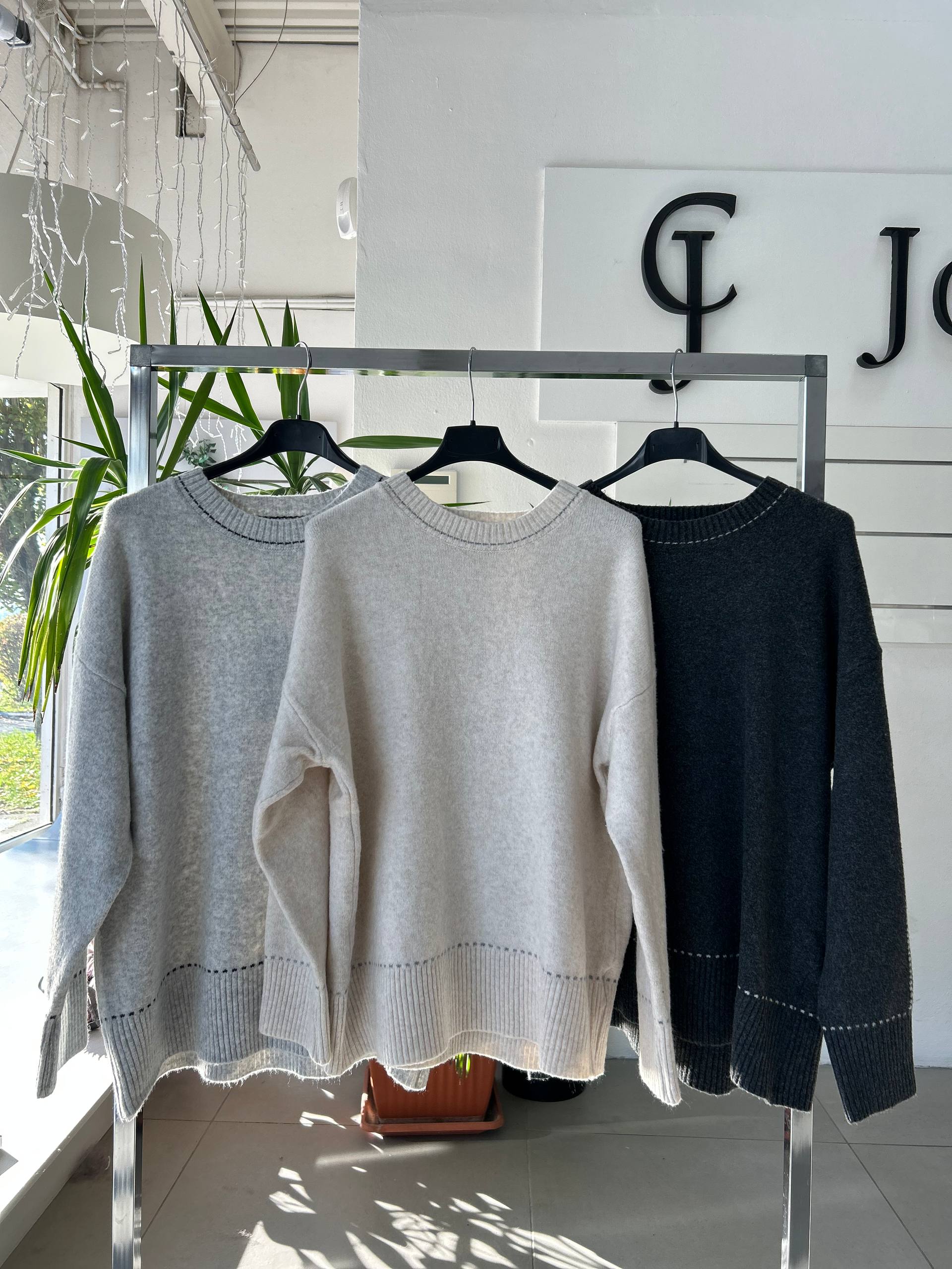 Фото Joie Clair (J-Clair)