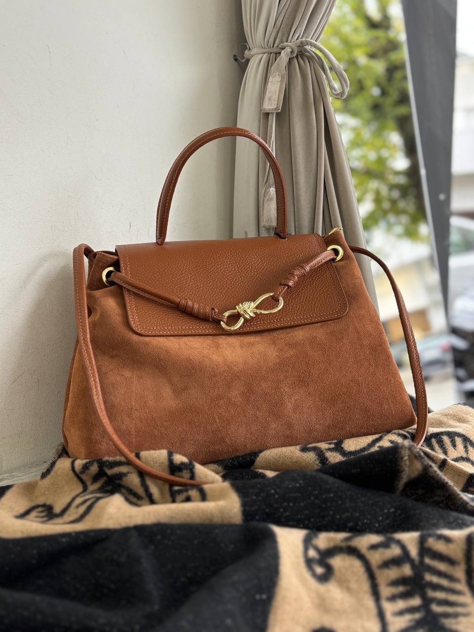 Фото Leather Country