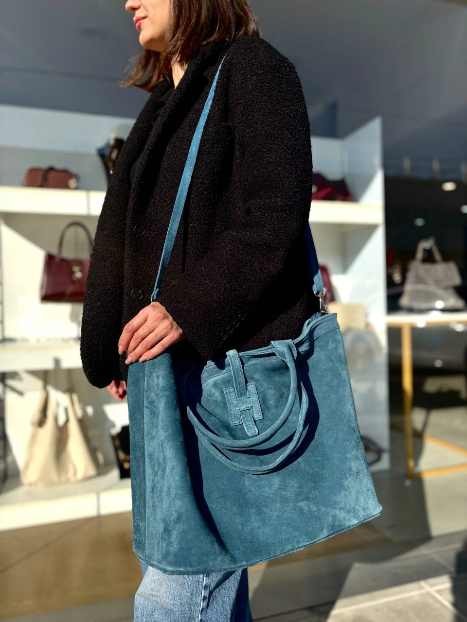 Фото Leather Country