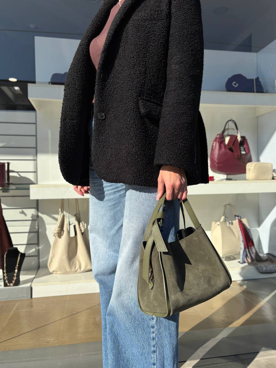 Фото Leather Country