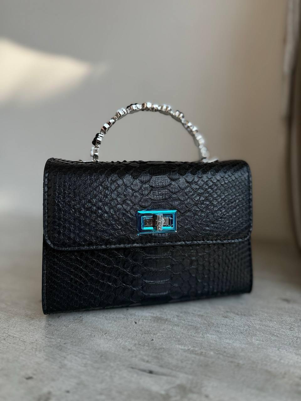 Фото Leather Country