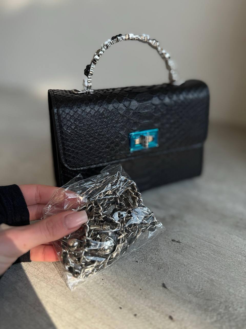 Фото Leather Country