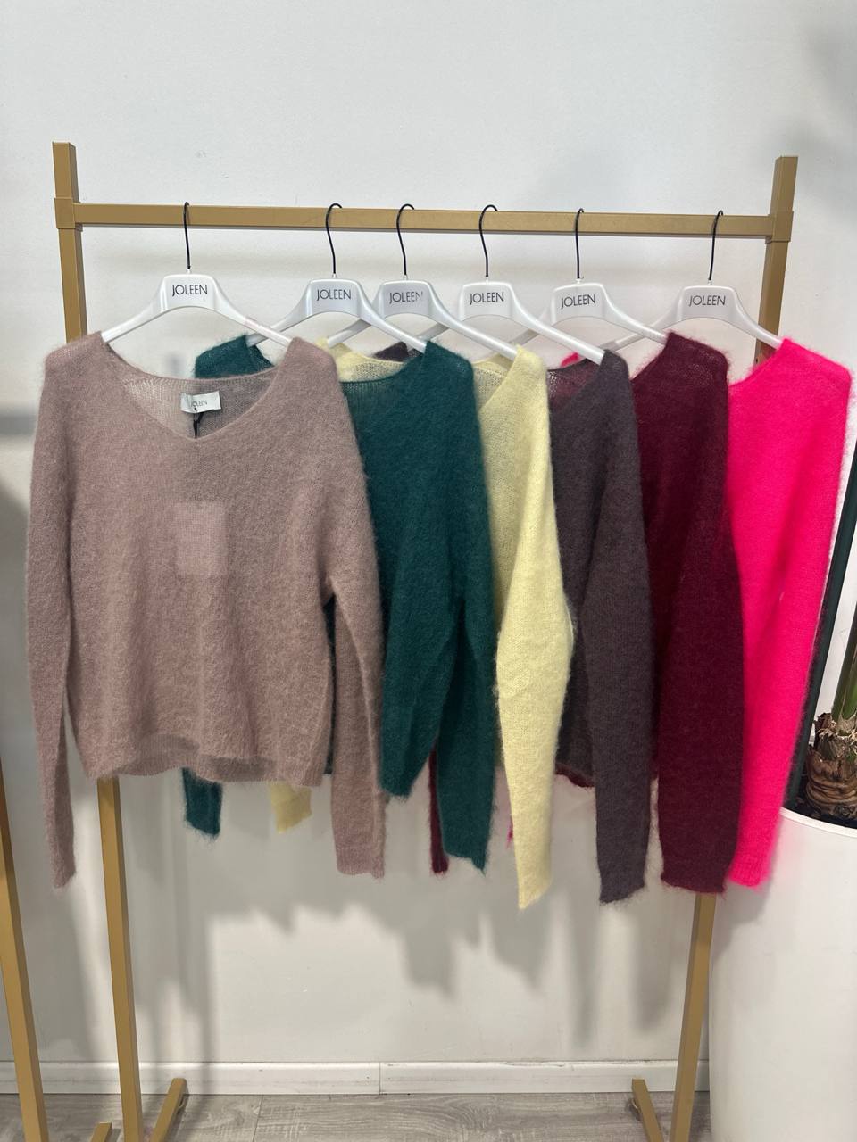 Joleen