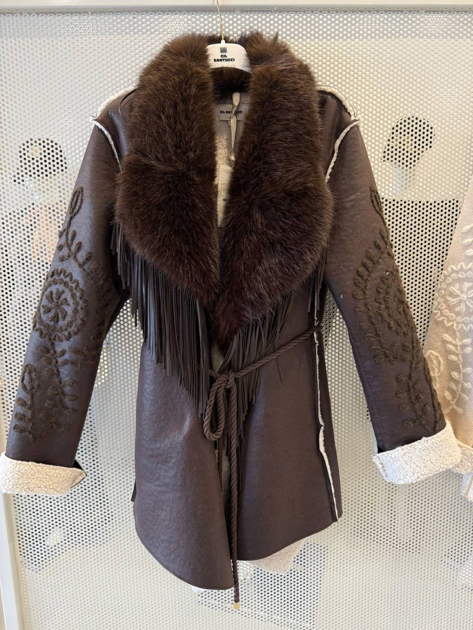 Фото Gil Santucci