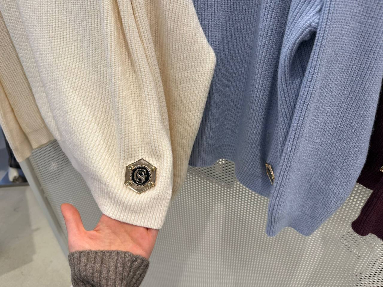 Итальянская одежда, бренд Gil Santucci, арт. 74000901