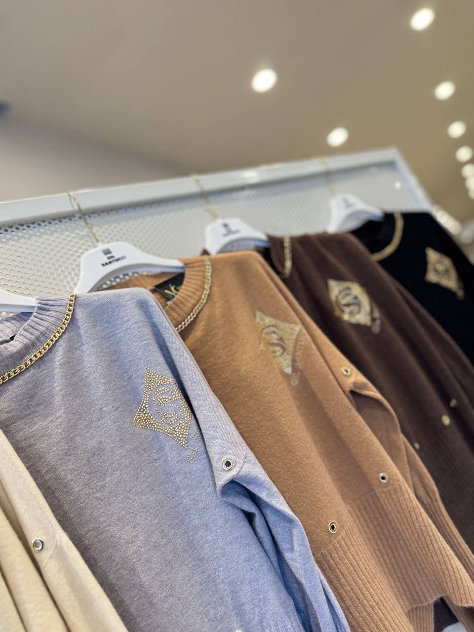 Итальянская одежда, бренд Gil Santucci, арт. 74002179