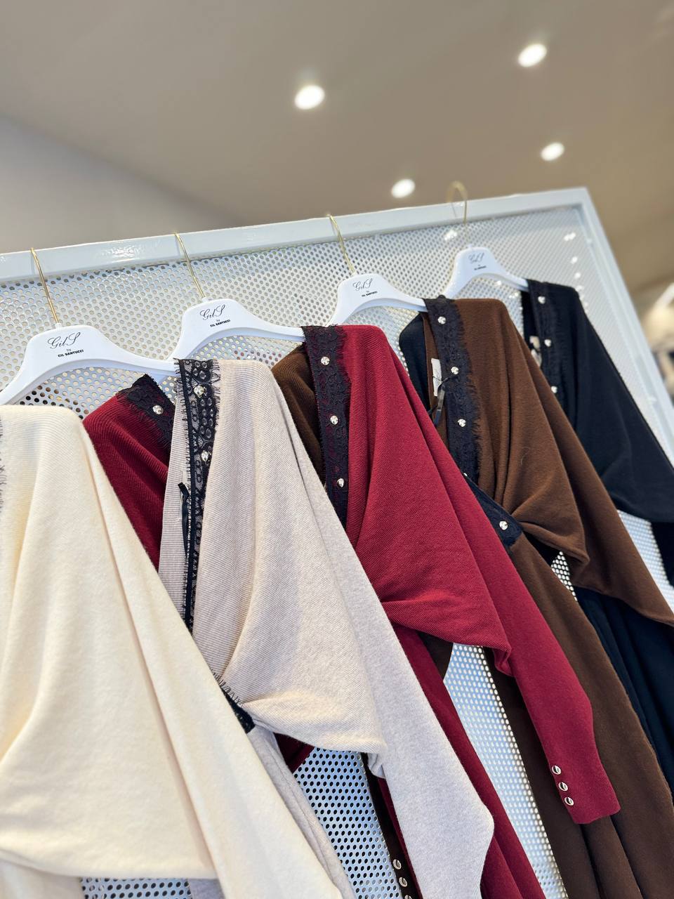 Итальянская одежда, бренд Gil Santucci, арт. 74002204