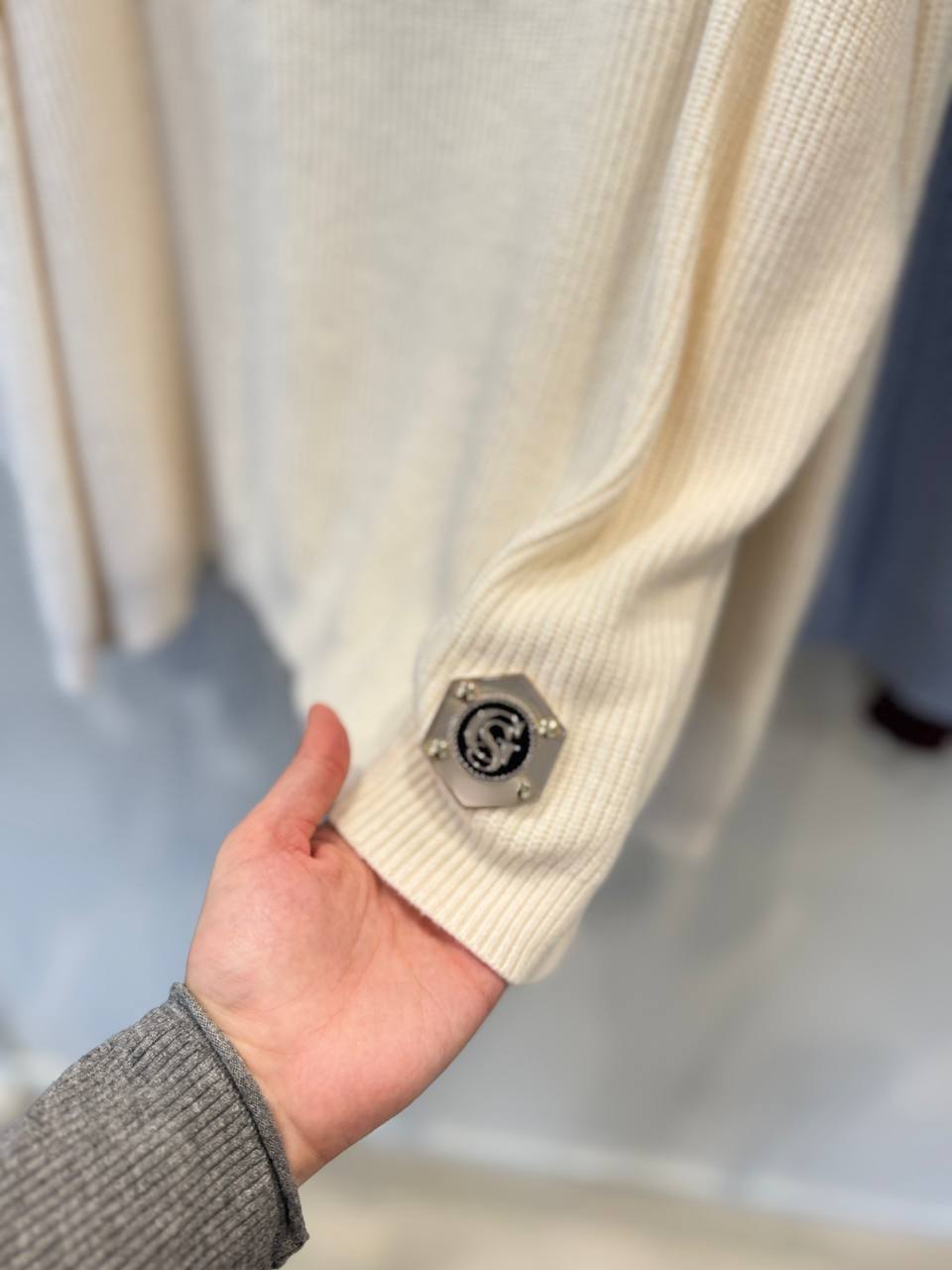 Итальянская одежда, бренд Gil Santucci, арт. 74002232