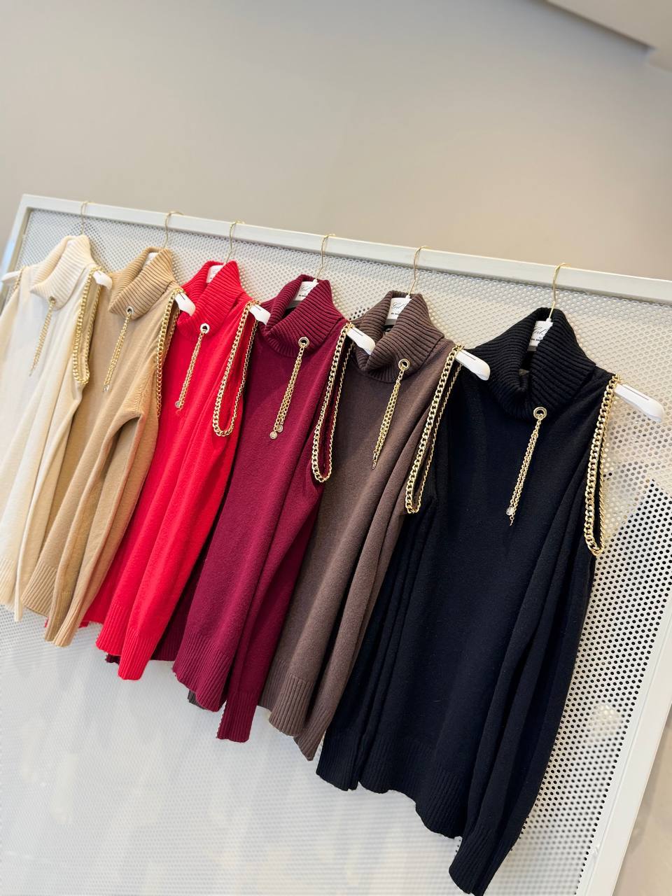 Итальянская одежда, бренд Gil Santucci, арт. 74002263