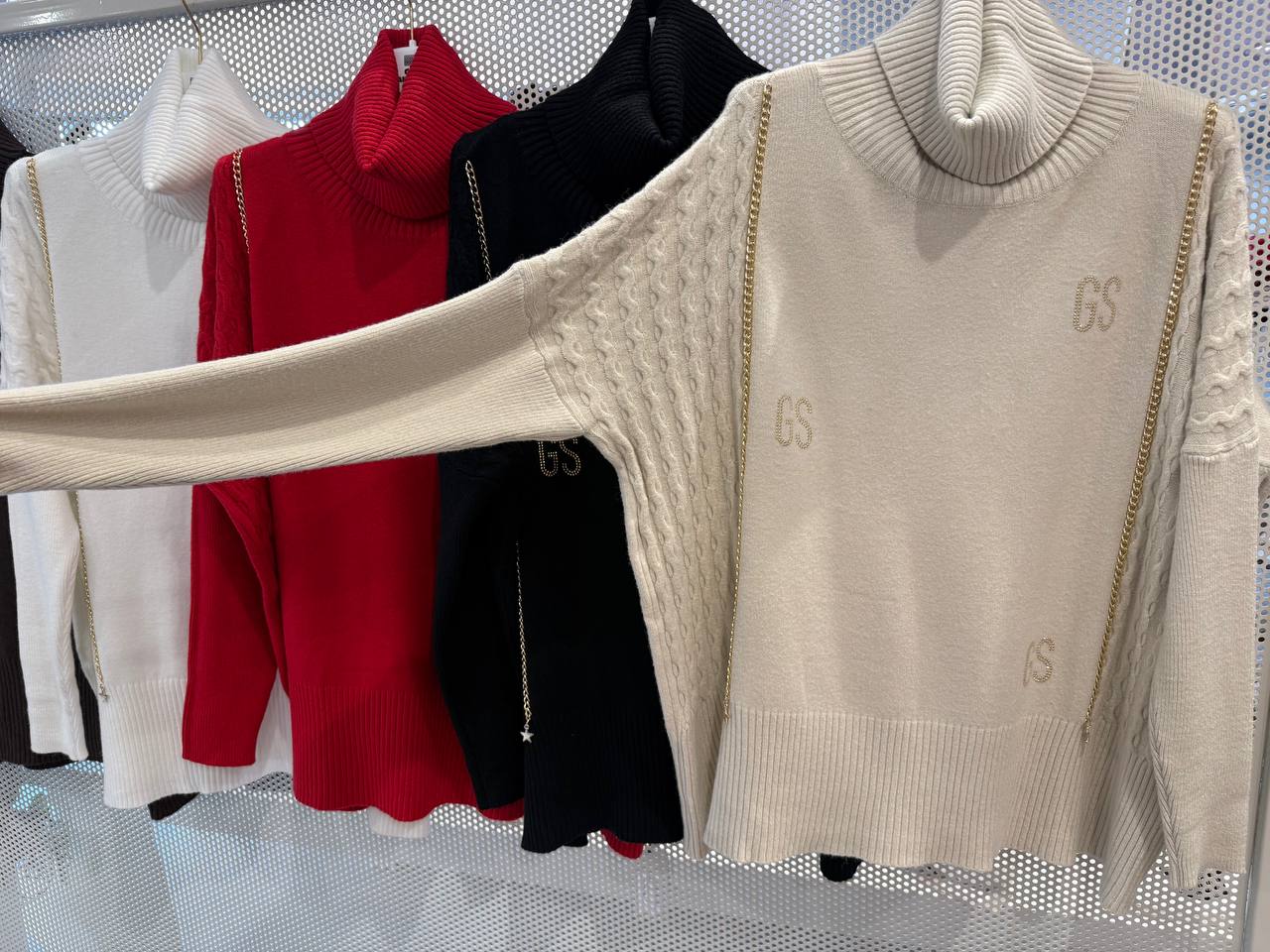 Фото Gil Santucci