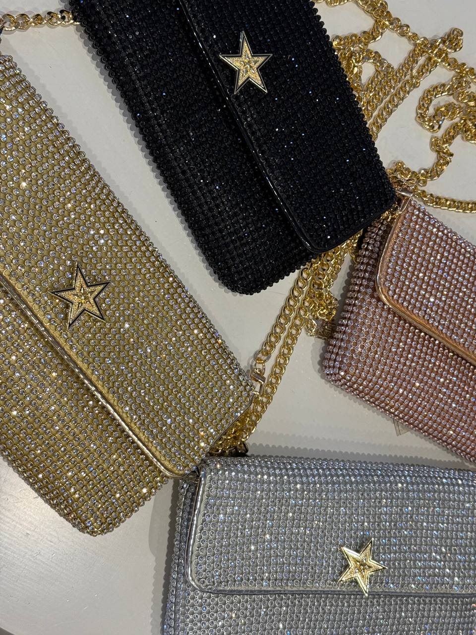 Фото Gil Santucci