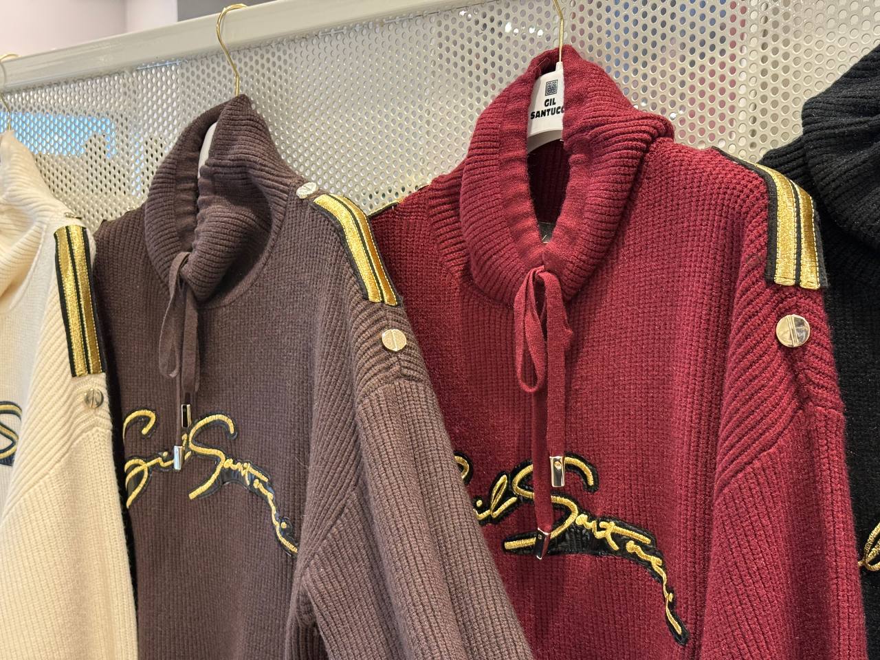 Фото Gil Santucci