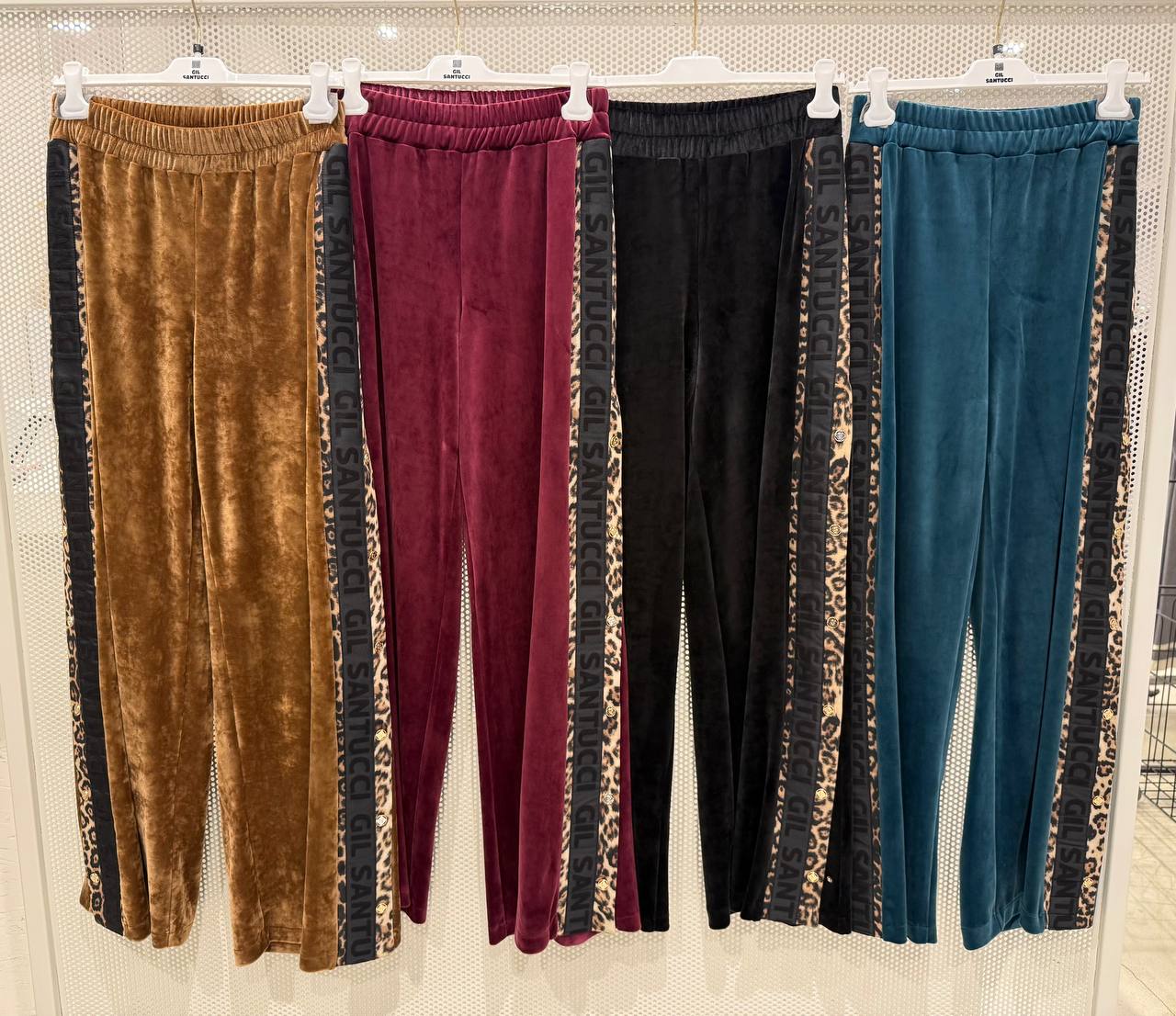 Фото Gil Santucci