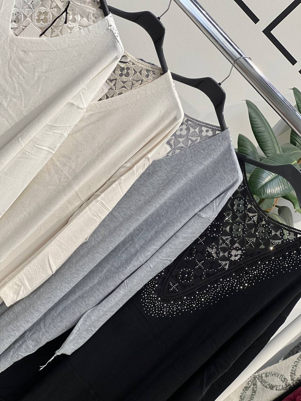 Amelie Follies (Michelle)