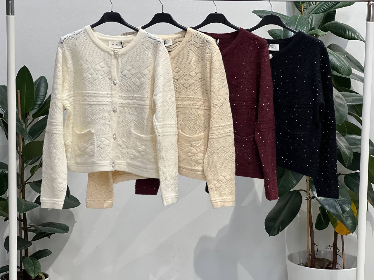 Amelie Follies (Michelle)