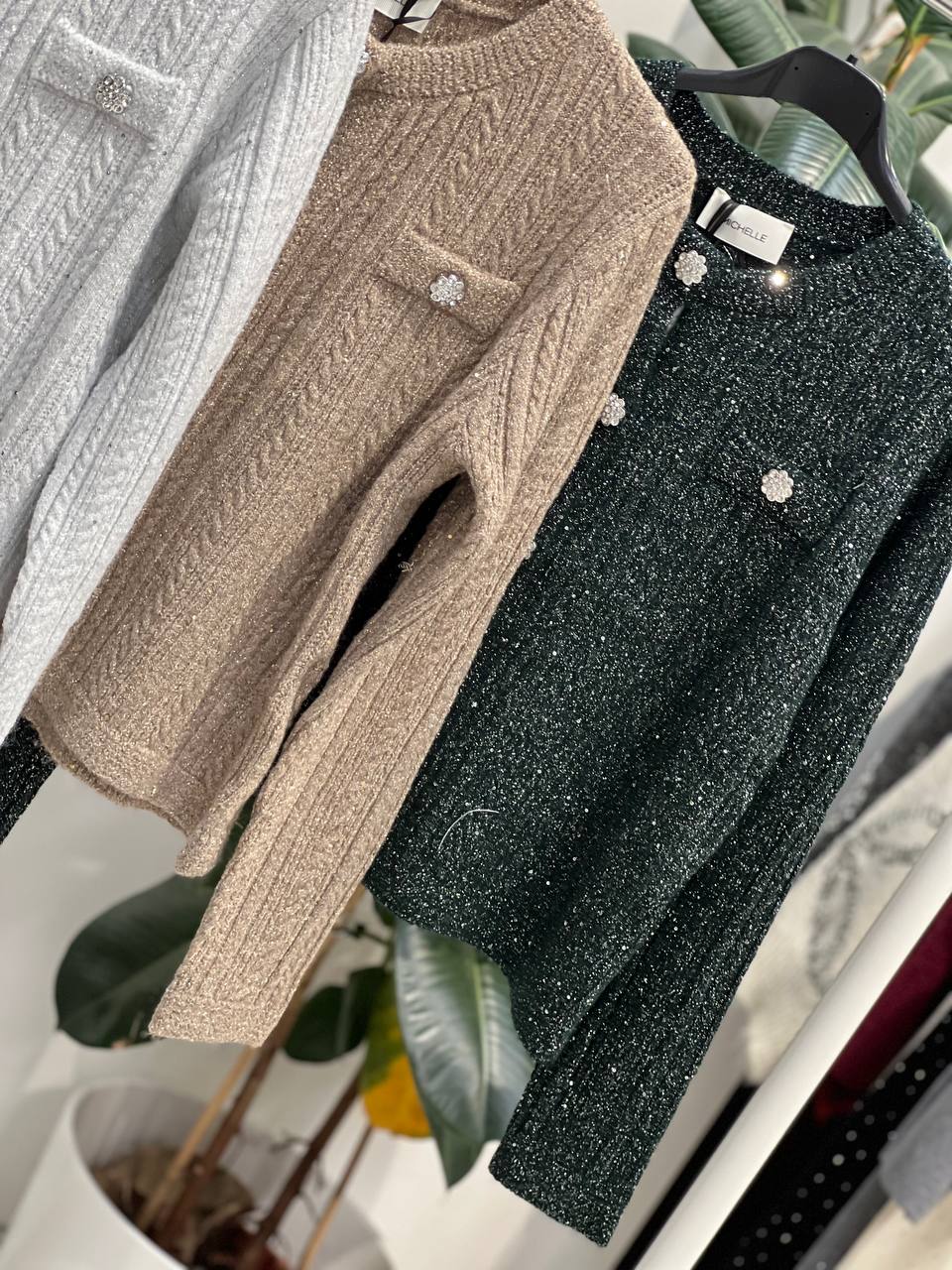 Amelie Follies (Michelle)