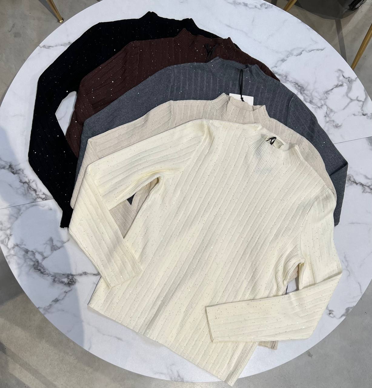 Amelie Follies (Michelle)