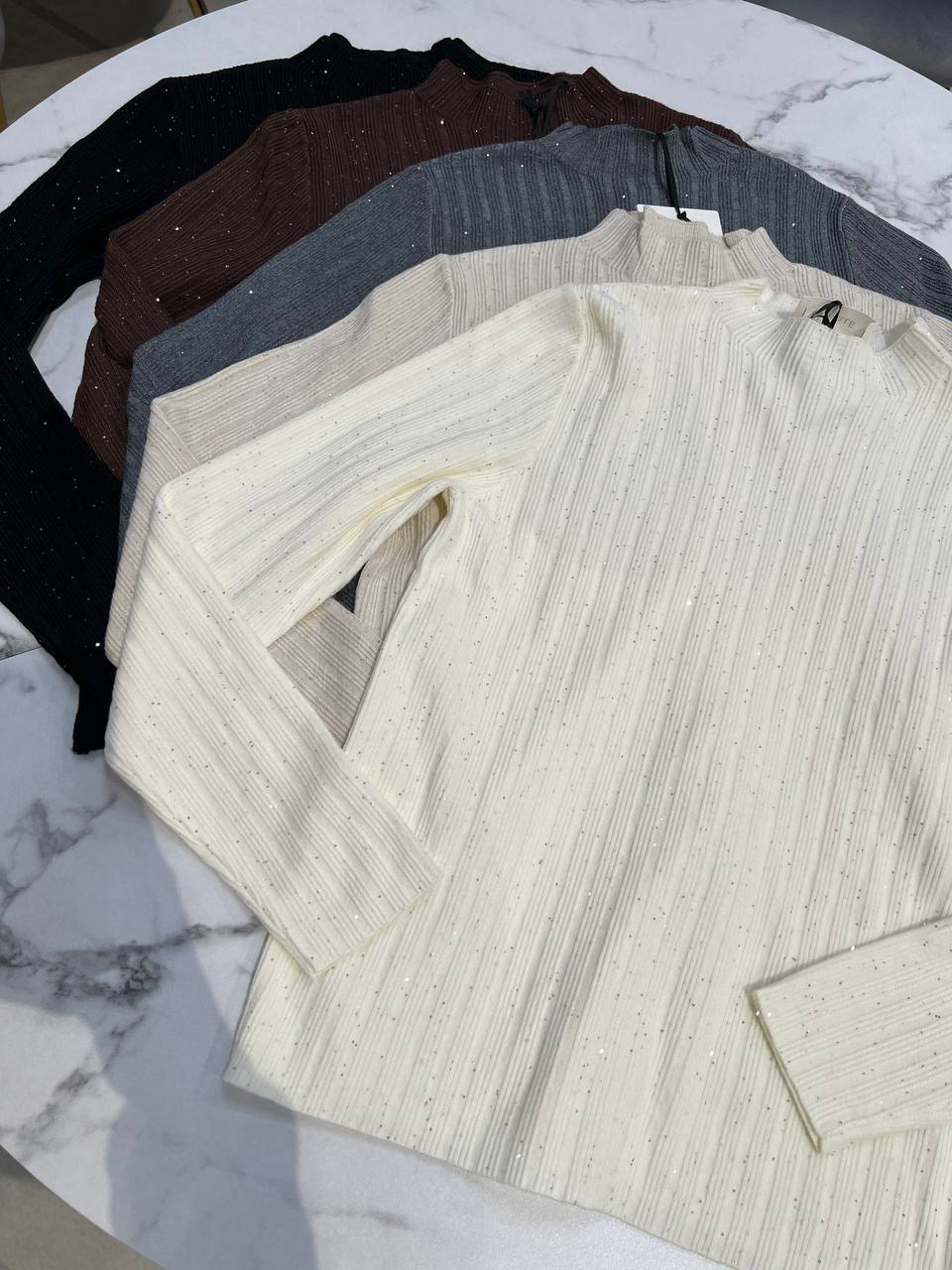 Amelie Follies (Michelle)