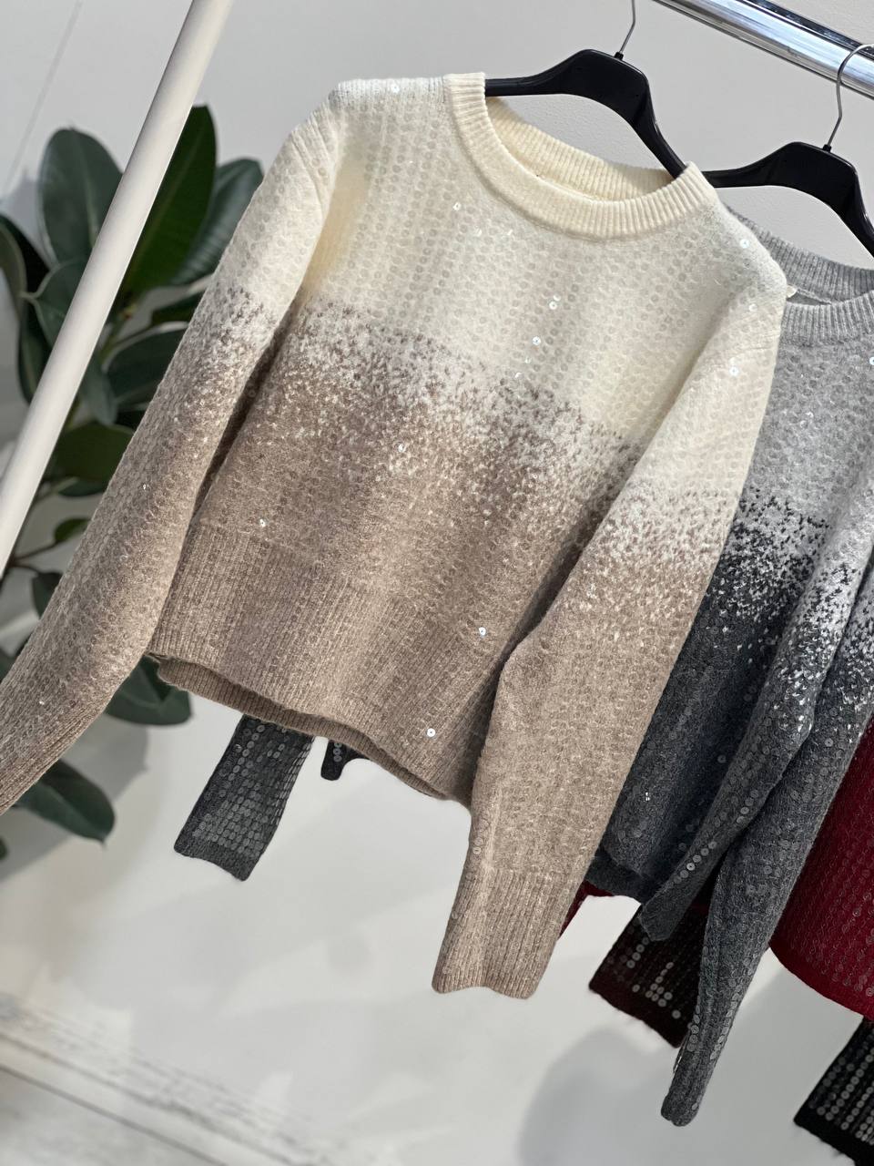 Amelie Follies (Michelle)