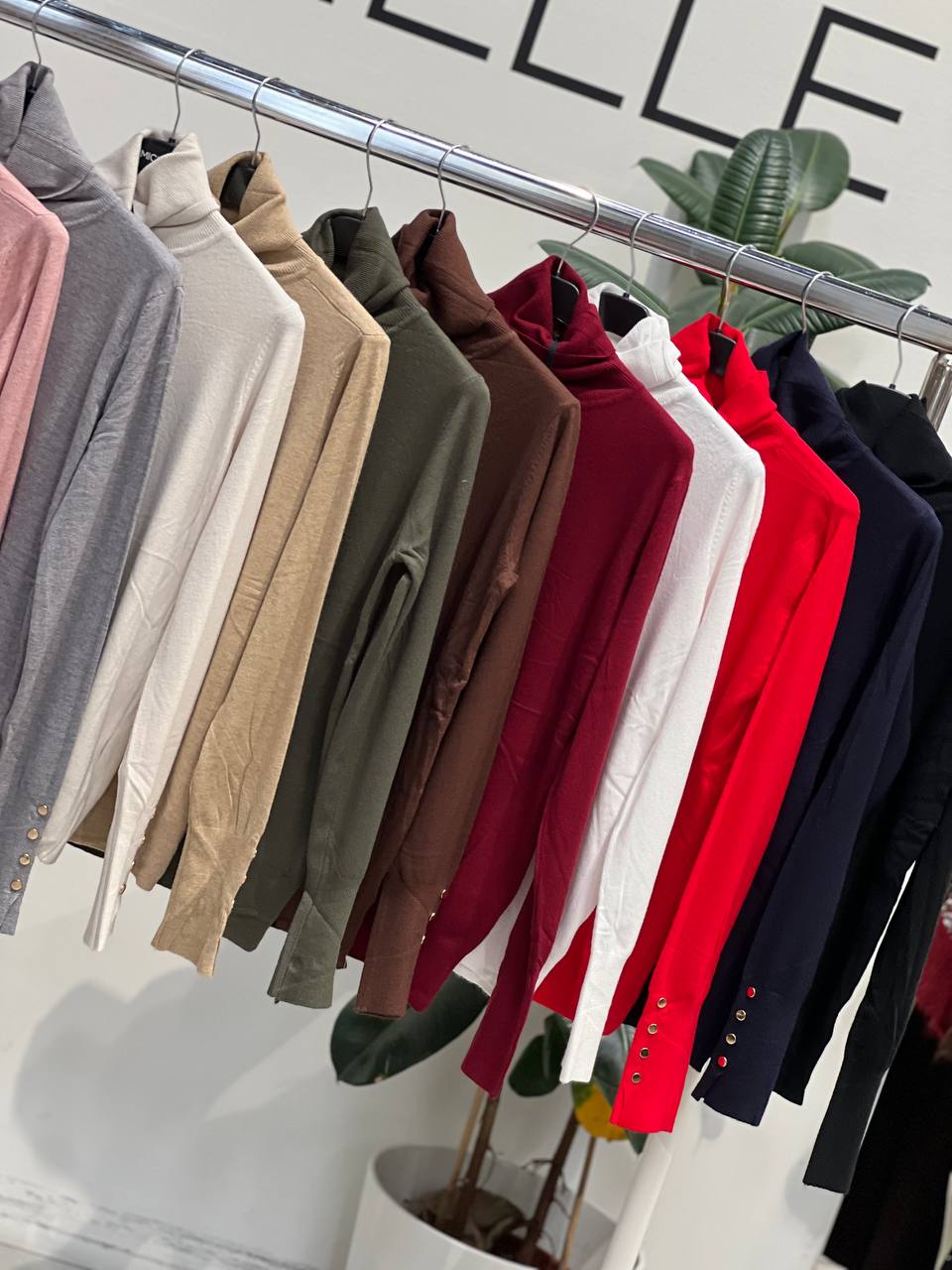 Amelie Follies (Michelle)