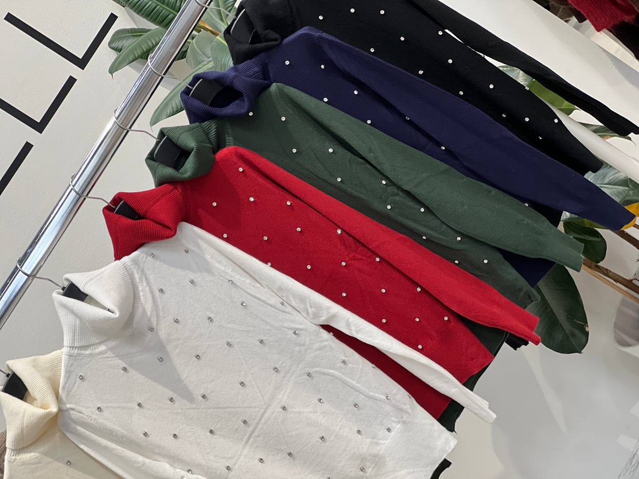 Amelie Follies (Michelle)