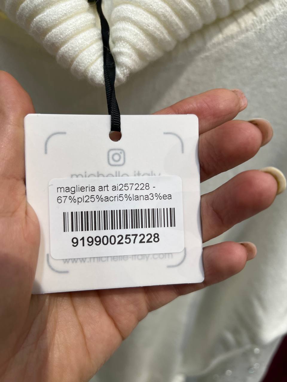 Amelie Follies (Michelle)