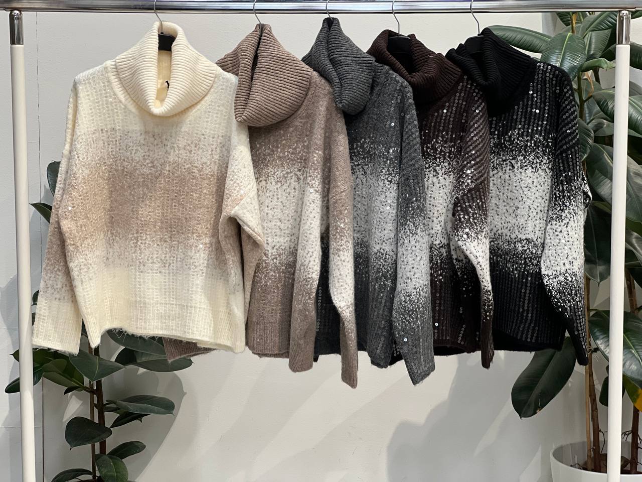 Amelie Follies (Michelle)