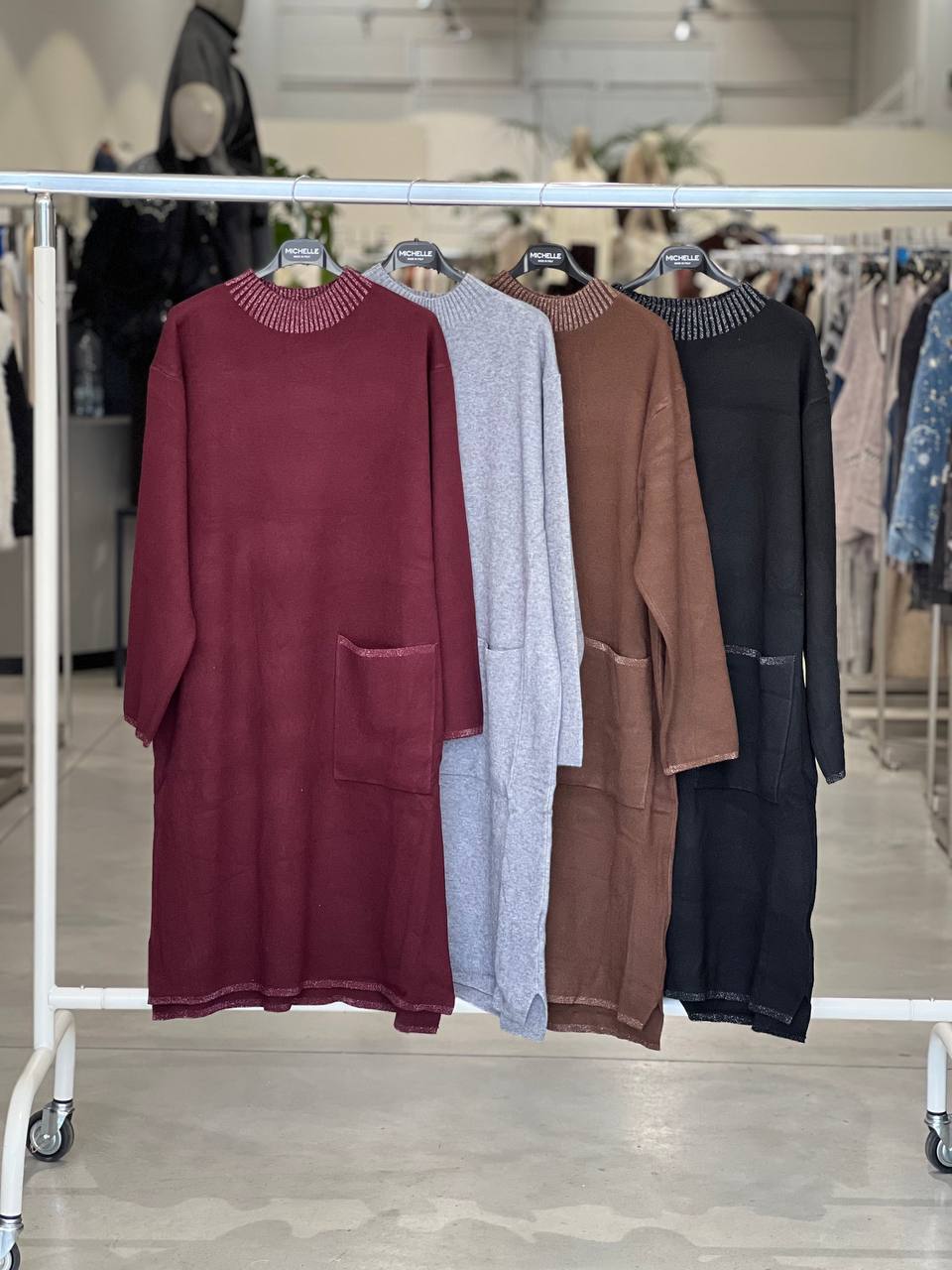 Amelie Follies (Michelle)