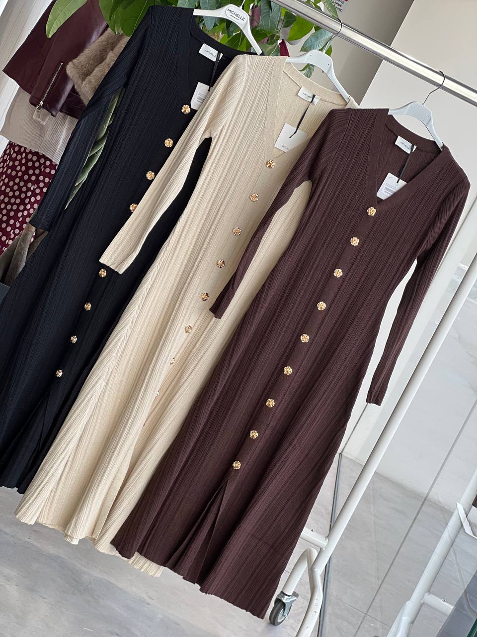 Amelie Follies (Michelle)