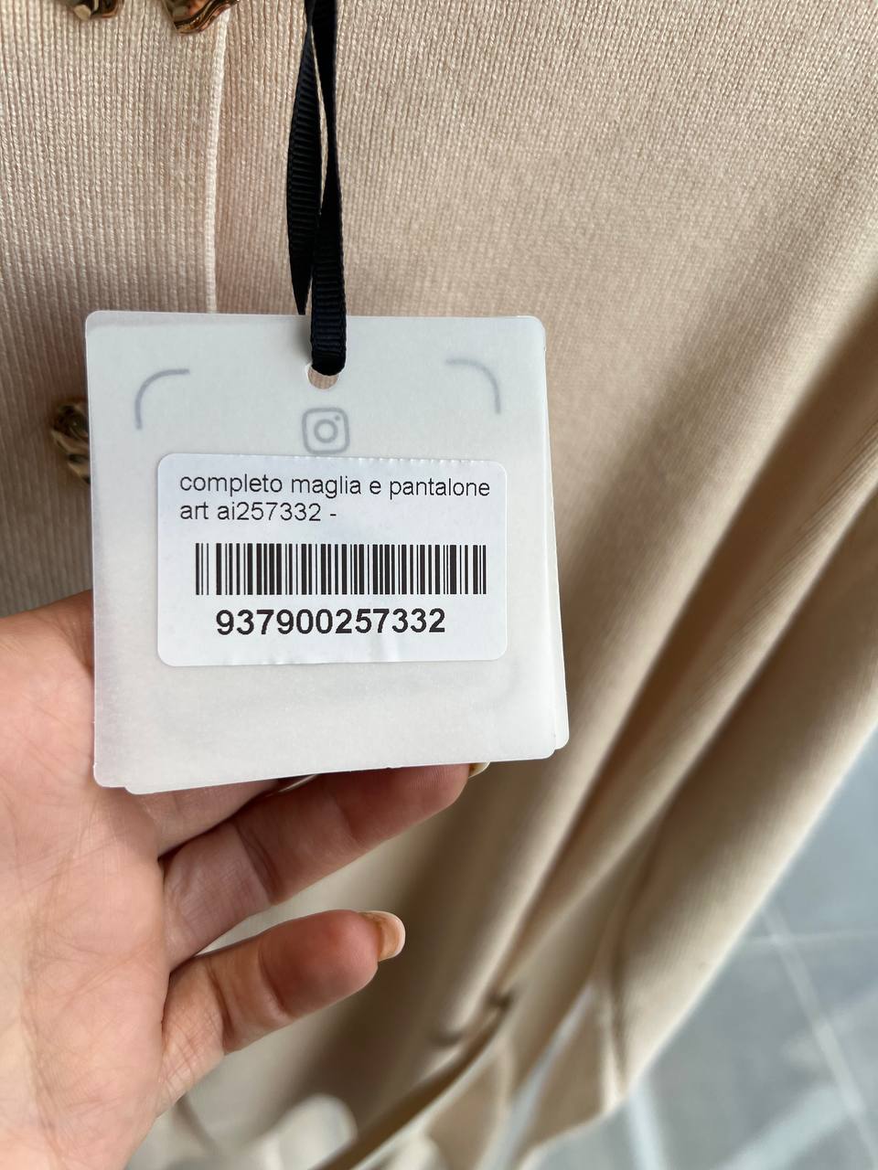 Amelie Follies (Michelle)