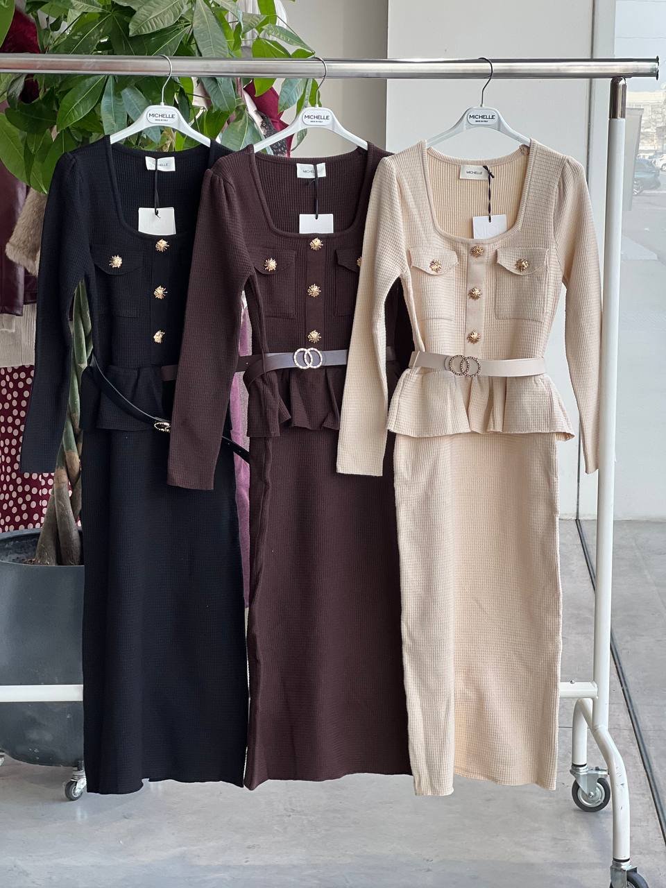 Amelie Follies (Michelle)